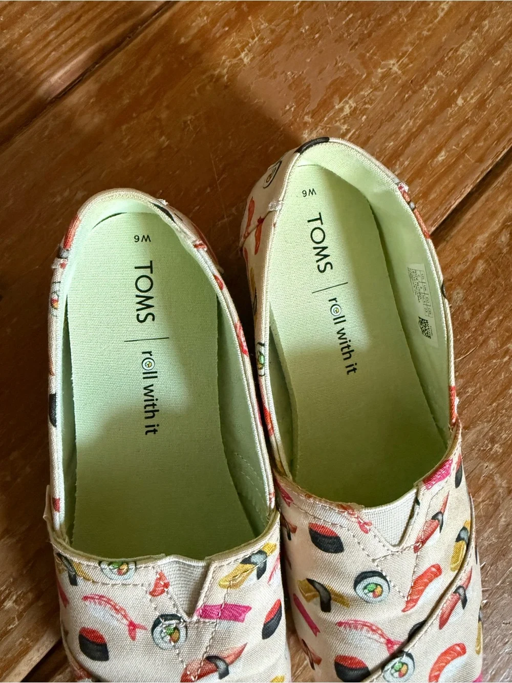 Toms Shoes